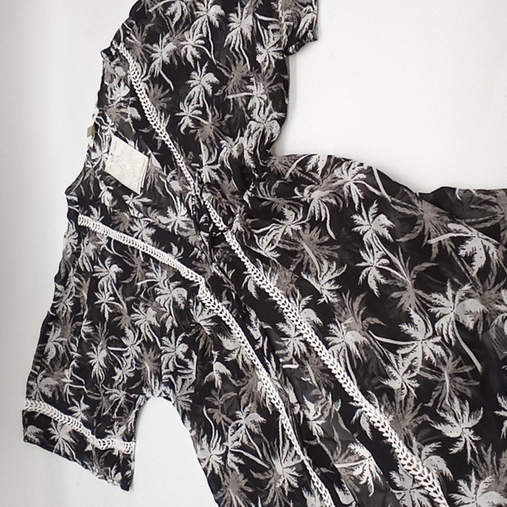 Miken Palm Print Kimono Swim Cover-Up Black White M